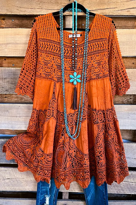 AHB EXCLUSIVE: Delightful Details Top - Rust  - 100% COTTON