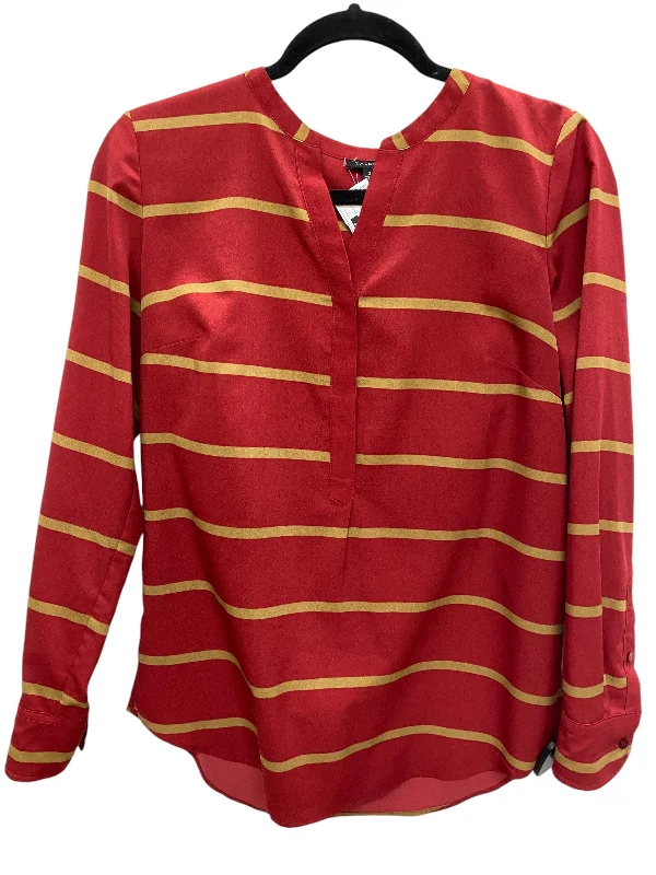 Top Long Sleeve By Talbots In Red, Size: S